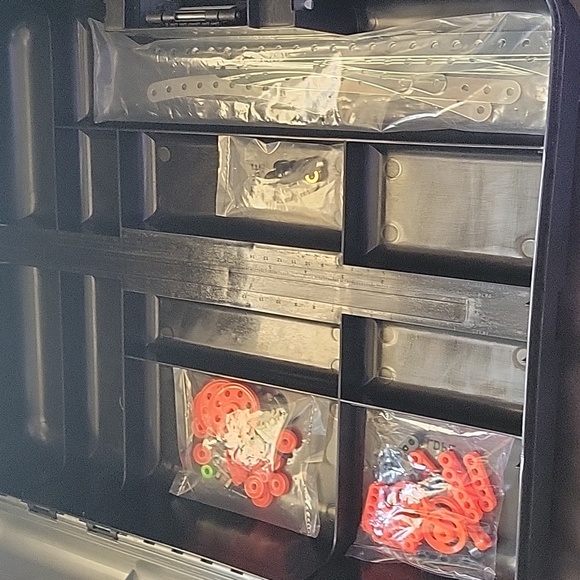 Erector Set - Picture 4 of 4